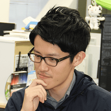伴 拓也
